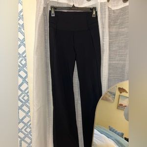 Lululemon groove pant flares
